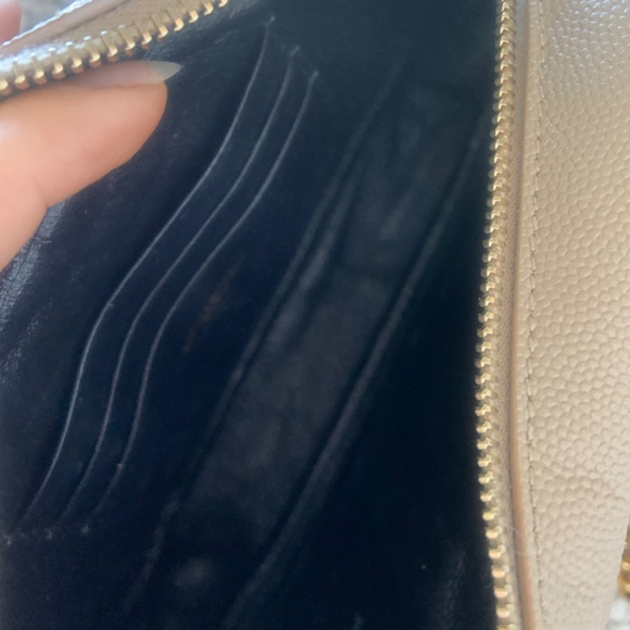 Authentic YSL Lou Bag Beige - Picture 8 of 10